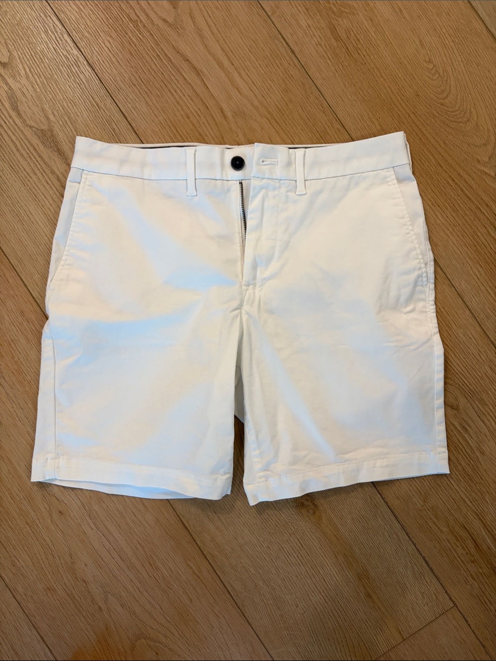Express White Flat Front Men's Shorts